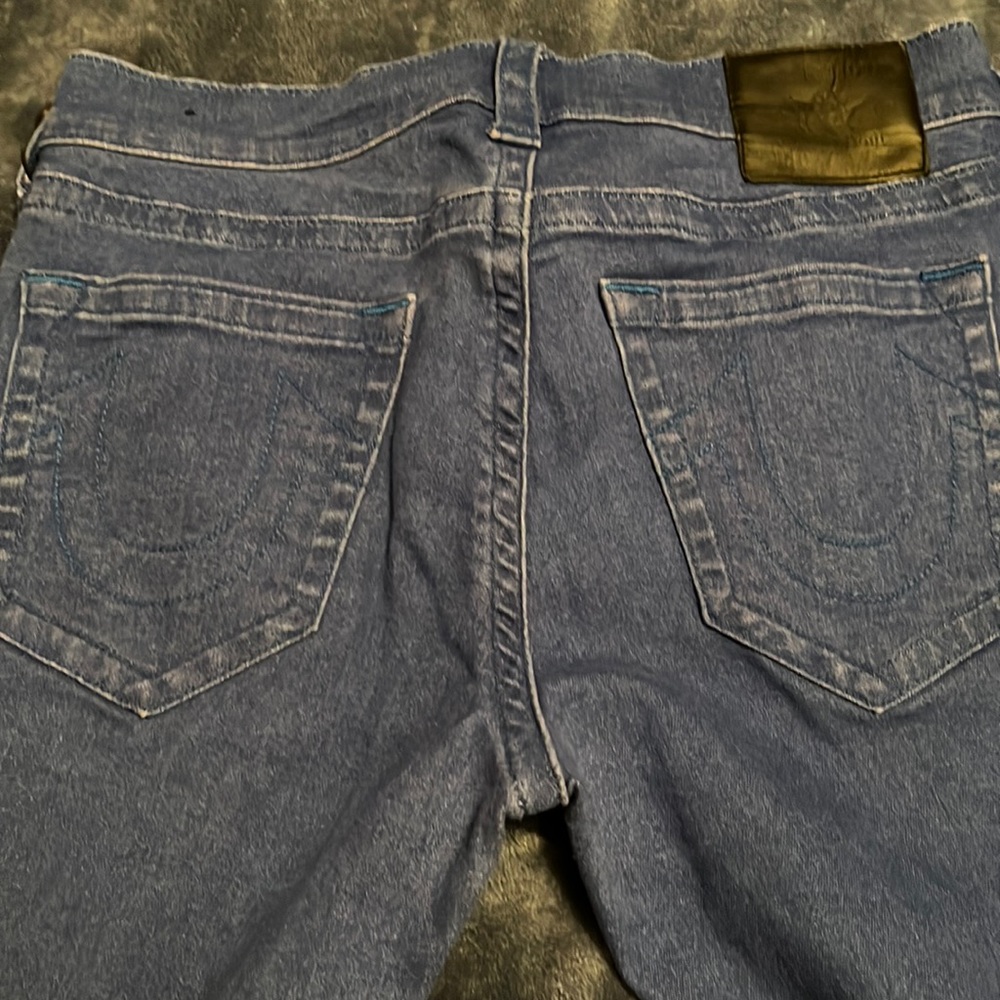 Men size 32 x 32 royal blue true religion jeans like new worn once